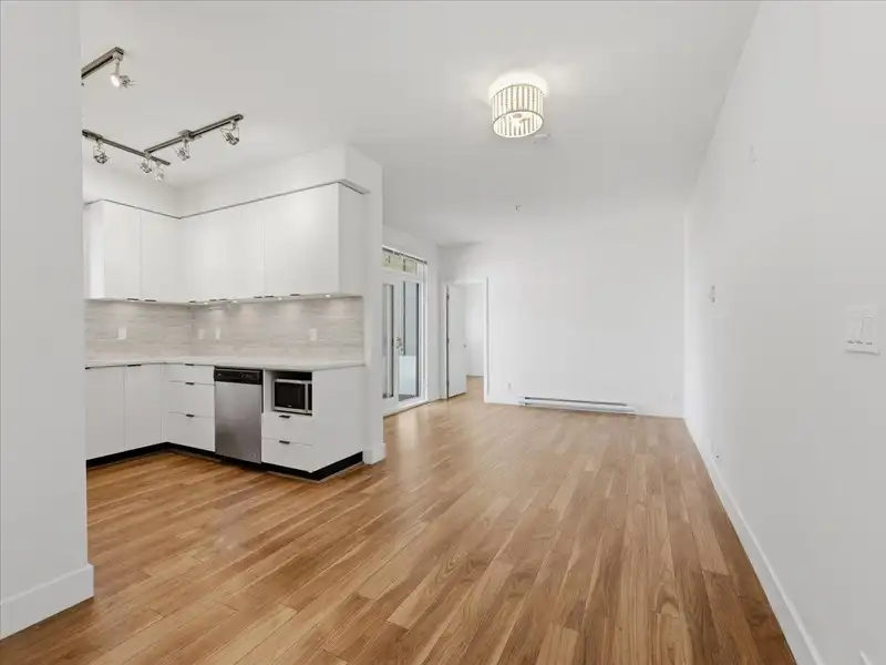 PH29 5355 LANE STREET - photo 3 of 19