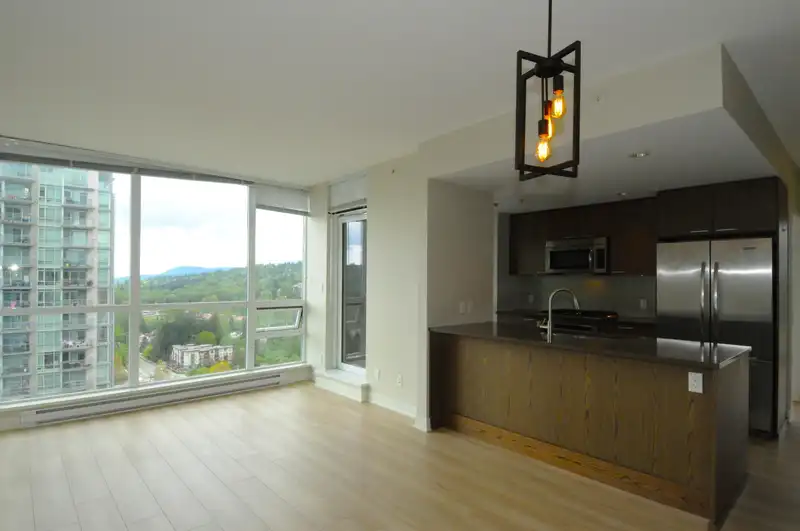 2808 2975 ATLANTIC AVENUE - photo 2 of 25