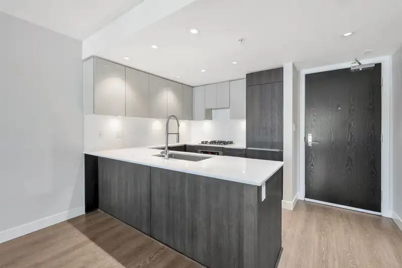 218 1588 E HASTINGS STREET - photo 1 of 36