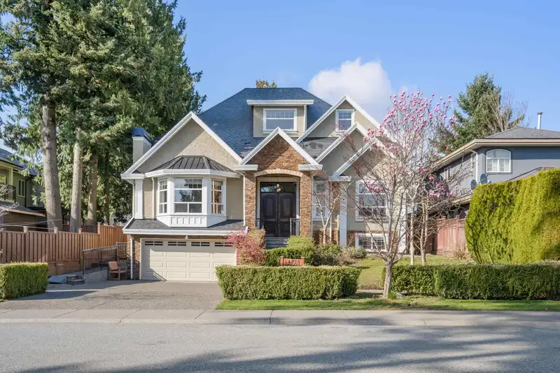 14225 69A AVENUE - photo 1 of 22