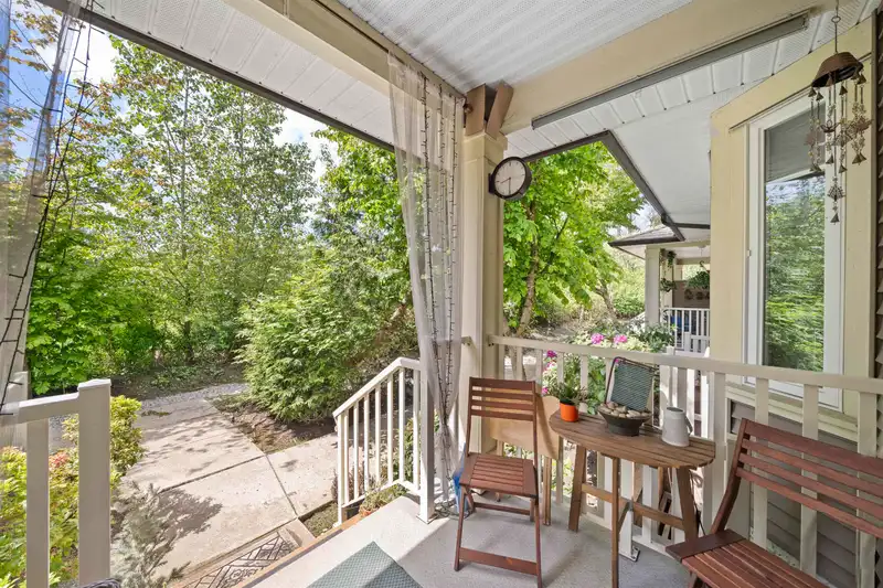 45 6575 192 STREET - photo 2 of 29