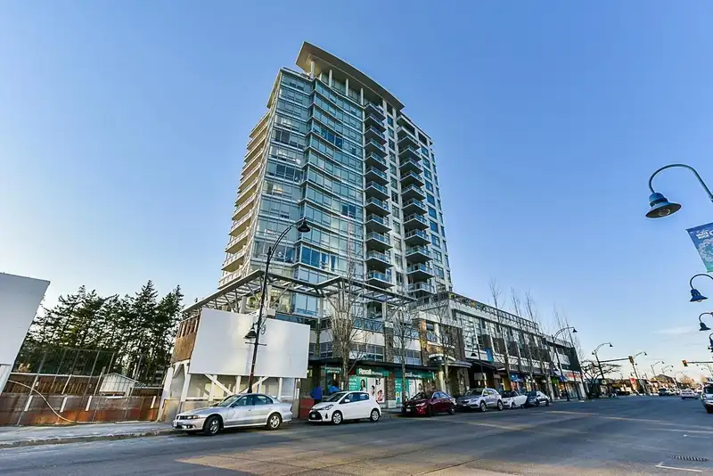 506 1473 JOHNSTON STREET - photo 1 of 11