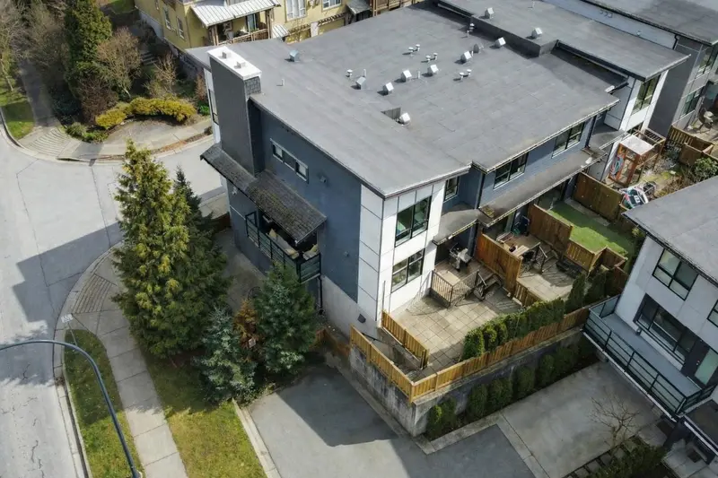 38375 EAGLEWIND BOULEVARD - photo 2 of 25