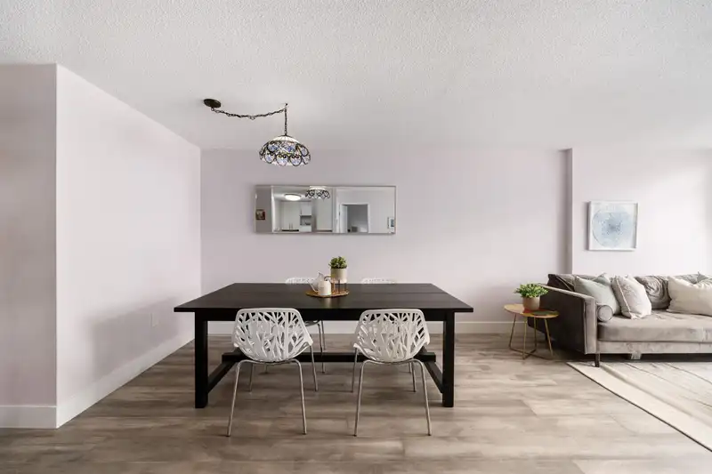 403 6631 MINORU BOULEVARD - photo 4 of 27