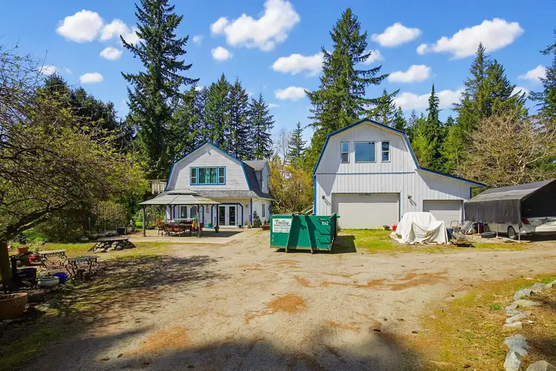 32295 DEWDNEY TRUNK ROAD - photo 2 of 40