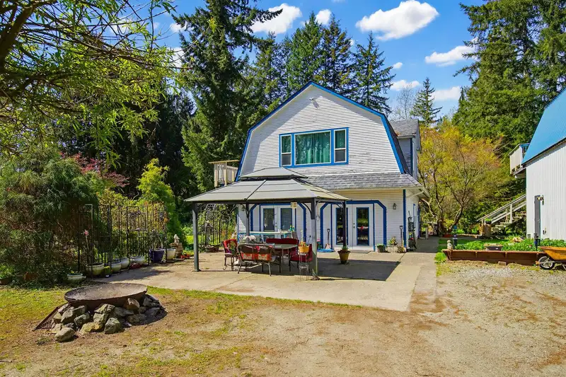 32295 DEWDNEY TRUNK ROAD - photo 3 of 40