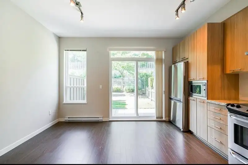 77 1305 SOBALL STREET - photo 4 of 9