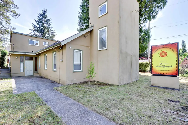 13260 108 AVENUE - photo 3 of 25