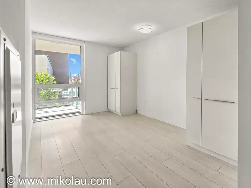 318 180 E 2ND AVENUE - photo 1 of 26