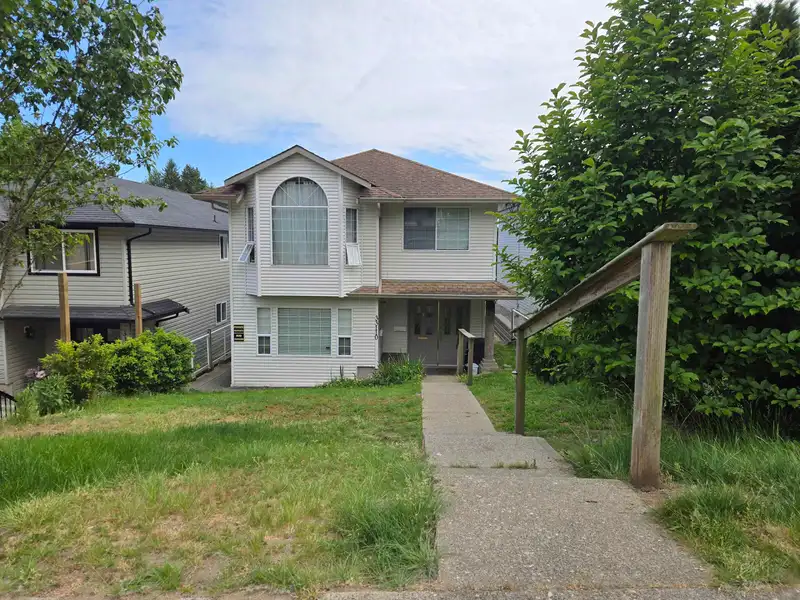 33110 BEST AVENUE - photo 1 of 40