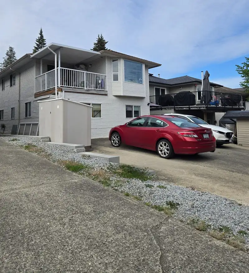 33110 BEST AVENUE - photo 2 of 40