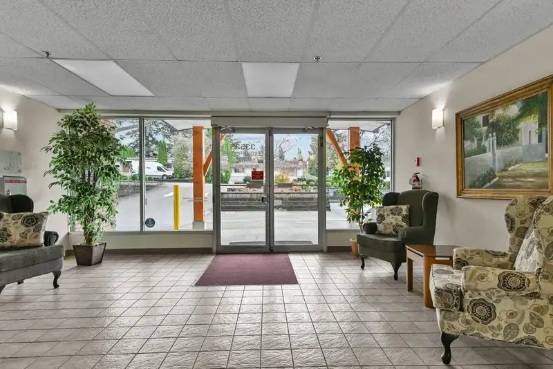 320 33535 KING ROAD - photo 3 of 40