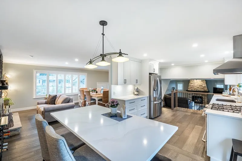 18883 120 AVENUE - photo 1 of 25