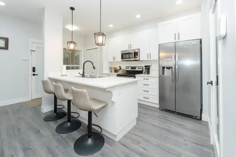 11155 240 STREET - photo 2 of 30