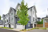33 7640 197 STREET - thumbnail 1