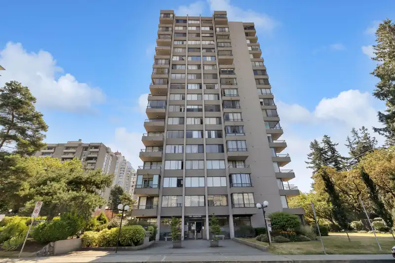 1003 740 HAMILTON STREET - photo 1 of 19