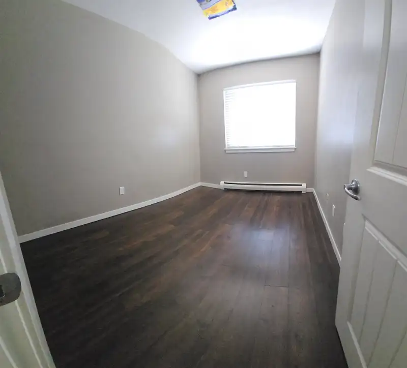 210 32725 GEORGE FERGUSON WAY - photo 4 of 8