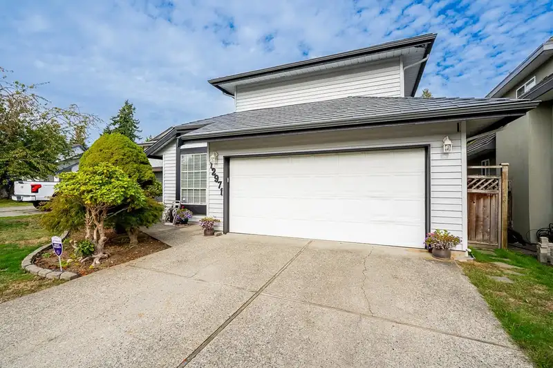 12971 66B AVENUE - photo 1 of 34