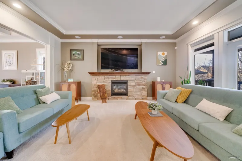 1479 SOUTHVIEW STREET - photo 3 of 25