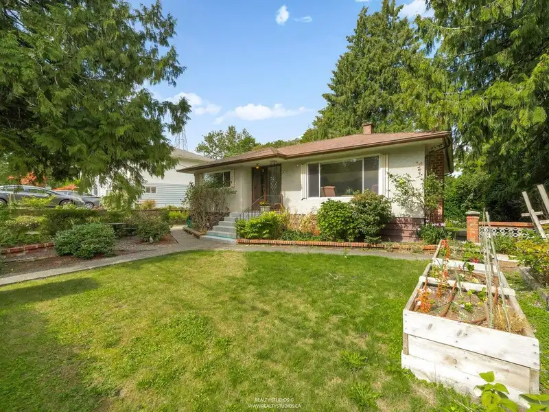 11000 MCADAM ROAD - photo 1 of 35