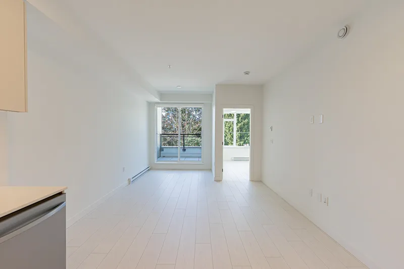 205 10466 138A STREET - photo 3 of 25