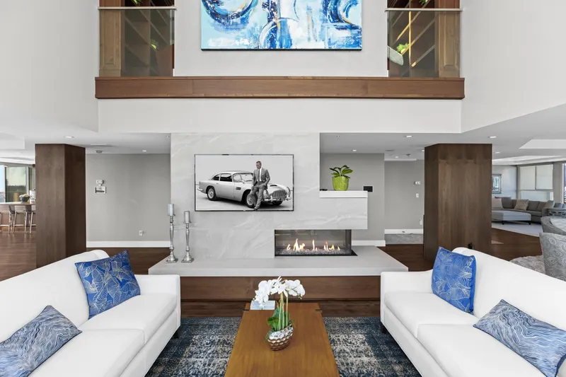 3102 717 JERVIS STREET - photo 3 of 25