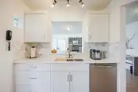 208 32075 GEORGE FERGUSON WAY - thumbnail 14