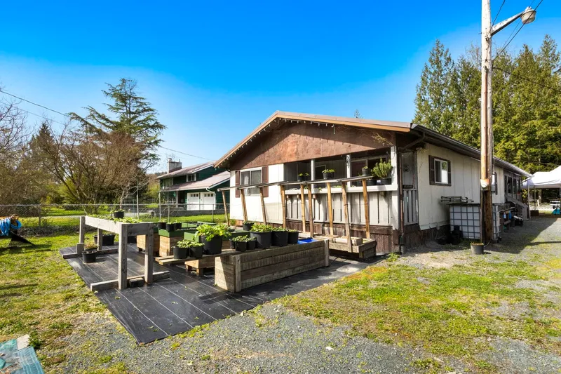 49187 BELL ACRES ROAD - photo 2 of 25