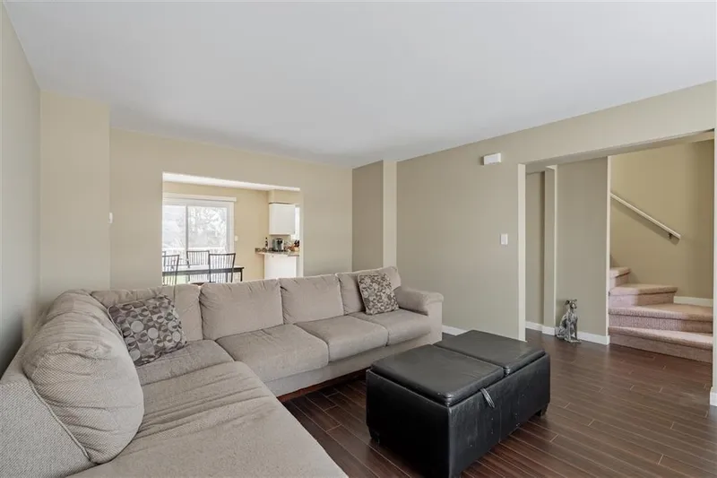 638 GAUTHIER AVENUE - photo 2 of 12