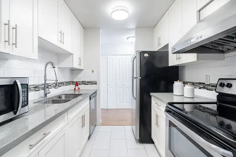 223 7431 MINORU BOULEVARD - photo 1 of 35