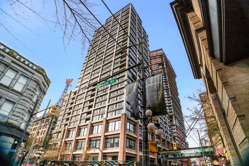 1401 108 W CORDOVA STREET - photo 1 of 26
