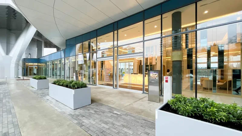 4605 4880 LOUGHEED HIGHWAY - photo 1 of 21