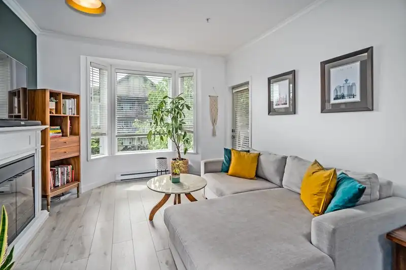 308 20281 53A AVENUE - photo 3 of 28