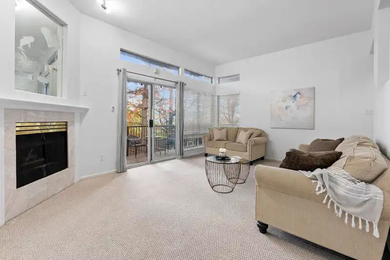 38 5380 SMITH DRIVE - photo 2 of 38