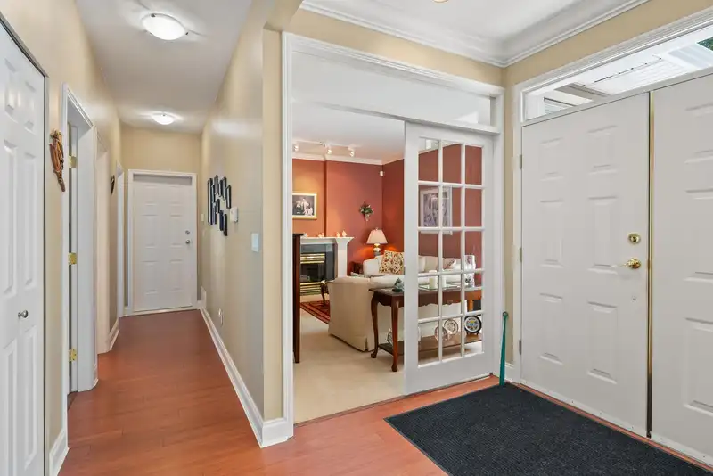 5193 HUMMINGBIRD DRIVE - photo 2 of 37