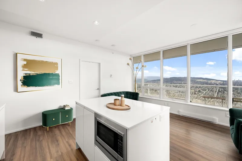 5102 4650 BRENTWOOD BOULEVARD - photo 2 of 16