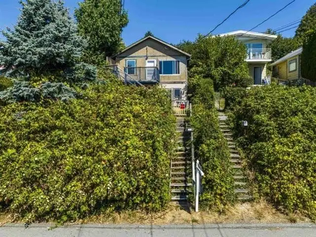15253 VICTORIA AVENUE - photo 1 of 5