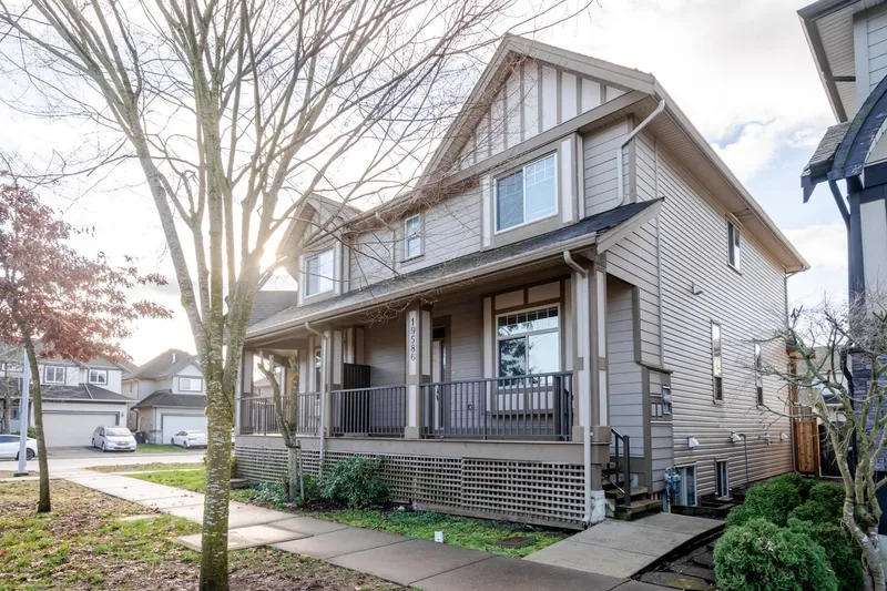 19586 72A AVENUE - photo 1 of 25