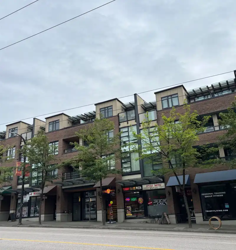 211 2150 E HASTINGS STREET - photo 1 of 17