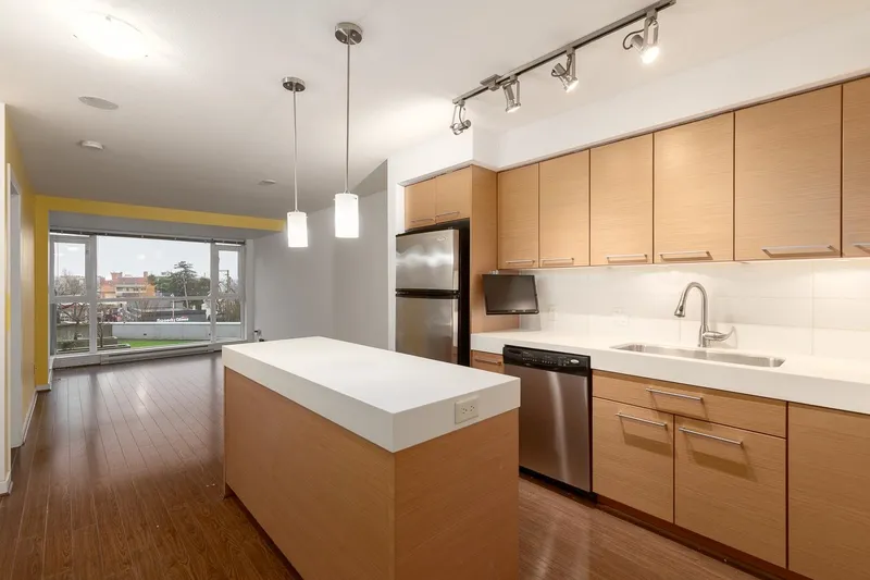 408 2770 SOPHIA STREET - photo 2 of 25