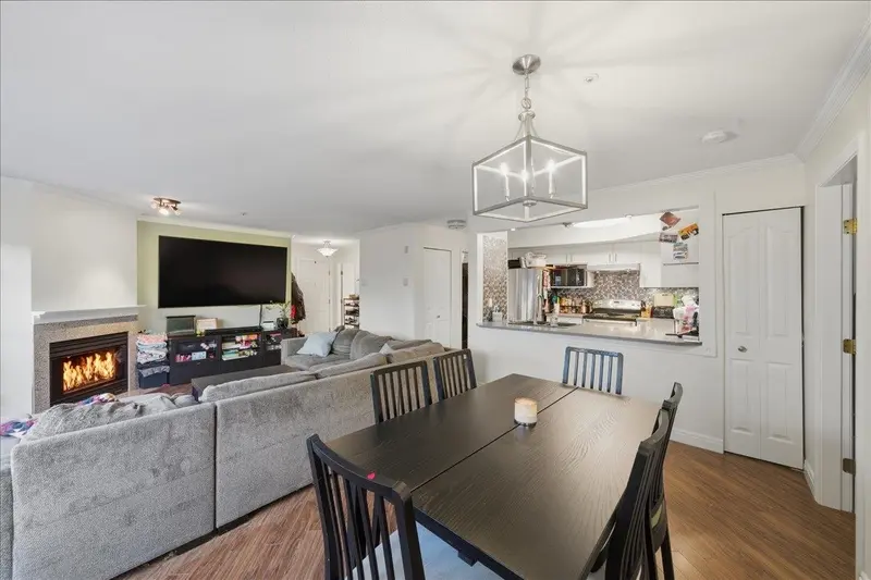 105 2345 CENTRAL AVENUE - photo 2 of 25