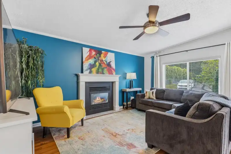 11 44565 MONTE VISTA DRIVE - photo 1 of 26
