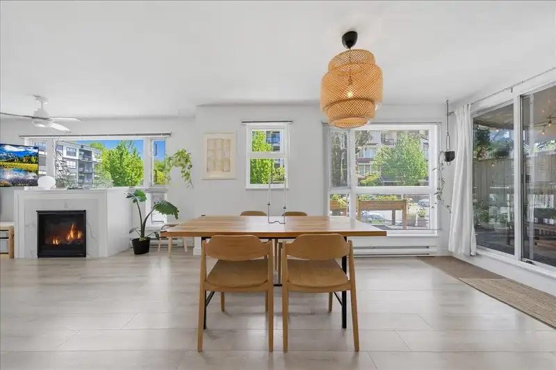 104 2339 SHAUGHNESSY STREET - photo 2 of 40