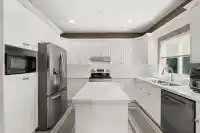 3234 OSBORNE STREET - thumbnail 9