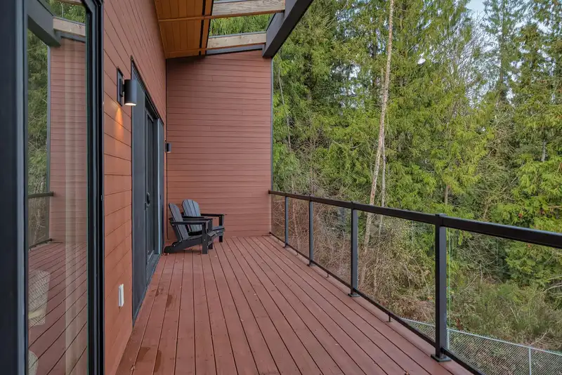 1829 NORTH ROAD - photo 3 of 22