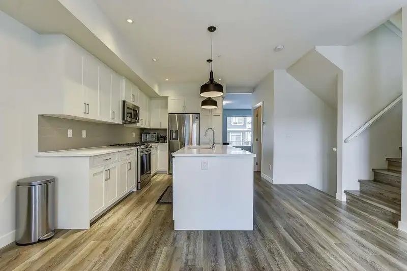 17 8370 202B STREET - photo 1 of 39