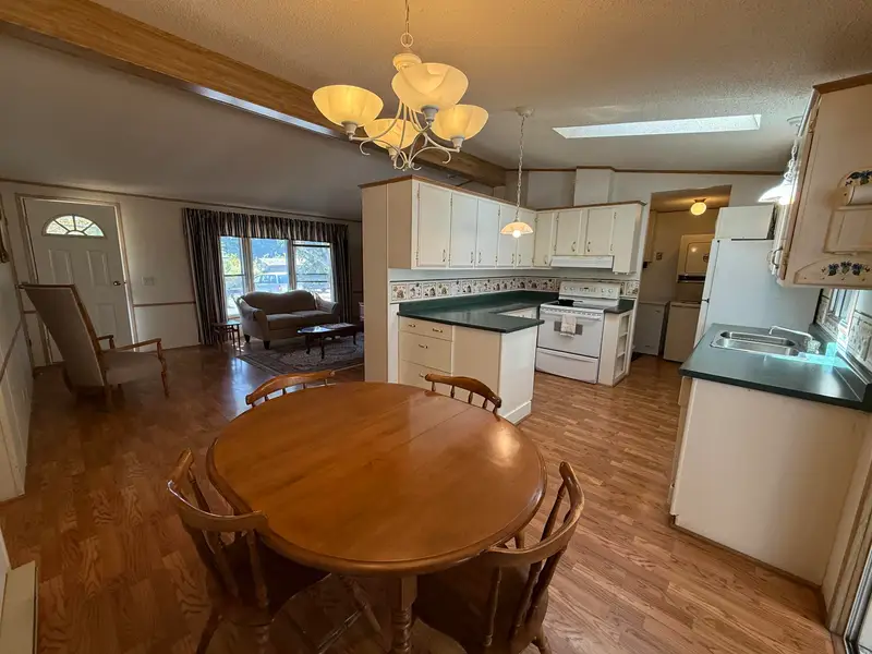 29 4116 BROWNING ROAD - photo 4 of 16