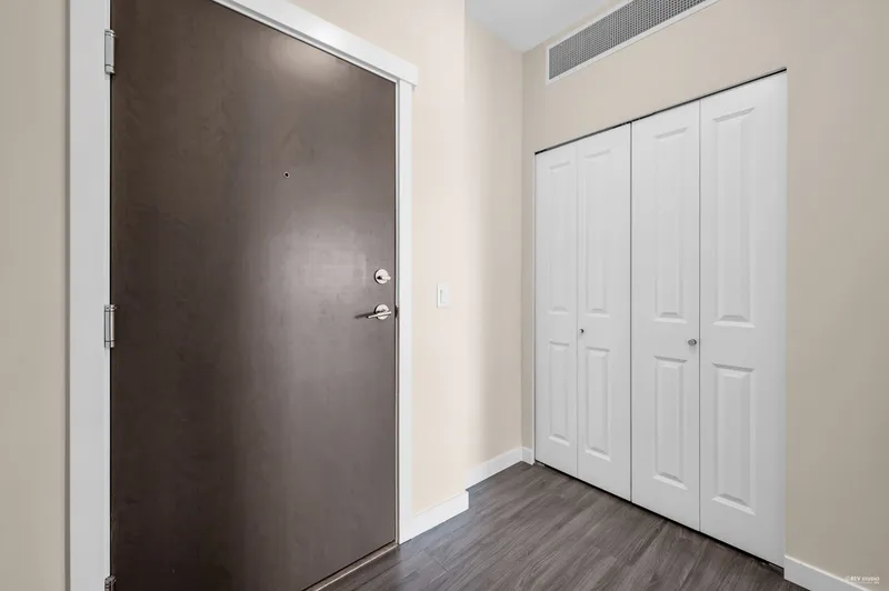 205 9551 ALEXANDRA ROAD - photo 3 of 25