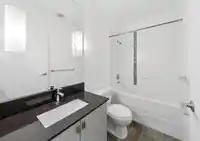 304 121 BREW STREET - thumbnail 13