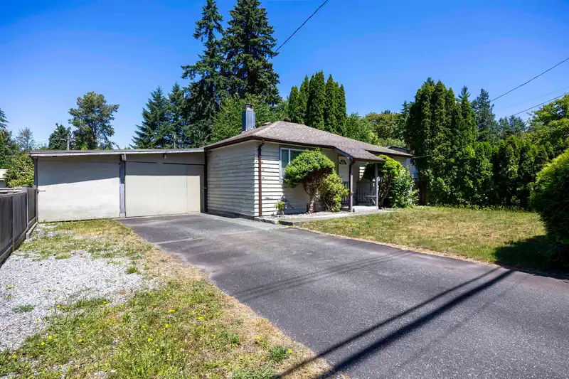20875 CAMWOOD AVENUE - photo 1 of 12